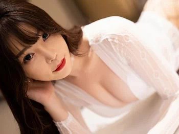 [XiaoYu画语界]Vol.329_女神芝芝Booty私房脱牛仔短裤黑丝渔网秀翘臀极致诱惑写真74P