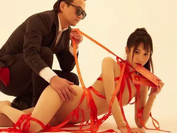 [妖精社]T2111_嫩模喵喵美丝小偷下主题连体无内肉丝裤袜秀美体极致诱惑写真38P