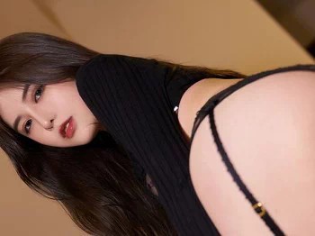 XiuRen第3459期_嫩模韩静安私房脱牛仔裤露黑色蕾丝内衣蕾丝吊袜极致诱惑写真60P