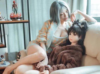 COS福利秋和柯基娃娃主题私房针织服饰半脱露傲人豪乳遮点极致诱惑写真38P