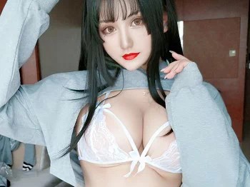 人气Coser夏鸽鸽不想起床猫耳服饰主题白色蕾丝情趣内衣秀惹火身材诱惑写真49P