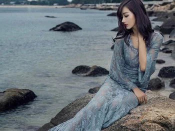 缕空蕾丝长裙妹子柔美妩媚迷人写真8P