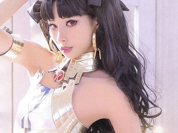 Coser美女雨波_HaneAme伊斯塔主题美女战神装扮性感服饰秀完美身材诱惑写真78P