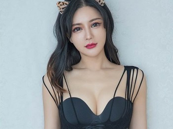 [Ugirls爱尤物]No.2348_模特于暖暖私房性感黑色薄透吊裙配吊带网袜极致魅惑写真35P