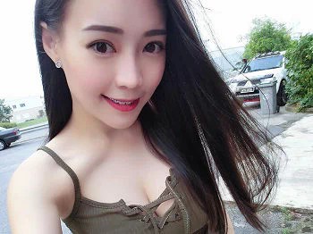 婀娜多姿的马来西亚正妹Ehuey
