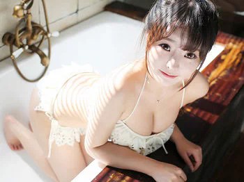 [BoLoli波萝社]Vol.008_嫩模柳侑绮浴缸里蕾丝边内衣极品豪乳诱惑写真52P