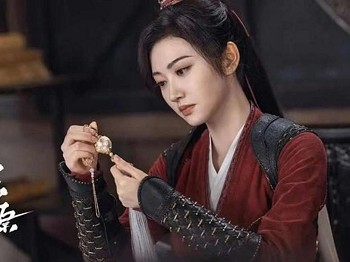 女演员长相真的十分重要35岁景甜跟29岁白鹿差距一目了然