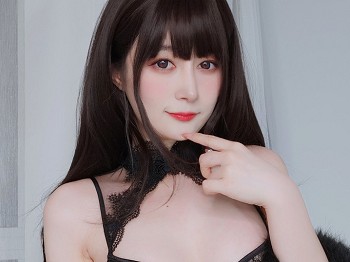 Coser小姐姐白银81过膝肉丝情趣内衣主题性感黑色薄透情趣服饰秀完美身材诱惑写真135P