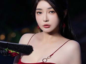 XiuRen第9327期_模特凯竹Quinn红色露肩礼裙+红色情趣蕾丝秀曼妙身姿诱惑写真87P