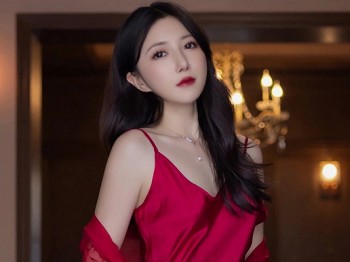 XiuRen第9422期_模特鱼子酱Fish红玫瑰主题红色吊带连衣裙秀曼妙身姿迷人诱惑写真80P