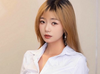 [HuaYang花漾]Vol.625_模特宋-KiKi性感白衬衫露黑色内衣配超薄肉丝秀完美身材诱惑写真83P