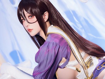 Coser小姐姐星之迟迟彼得罗涅手办同人主题性感露胸情趣服饰配白丝袜完美诱惑写真91P