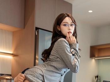 [XINGYAN星颜社]VOL.348_模特清妙性感灰色OL服饰半撩露黑丝吊袜秀曼妙身姿诱惑写真80P,更新2025-06-04,浏览3075