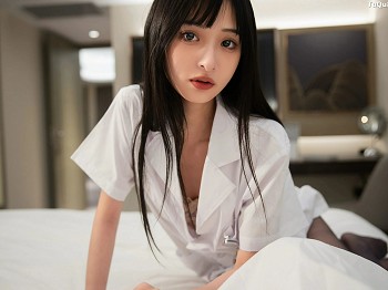 XiuRen第10373期_模特茂木希子性感白色护士服饰配超薄黑丝秀完美身材诱惑写真80P