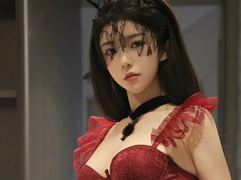 [XiuRen秀人网]No.10386_新人模特李安妮性感红色情趣内衣配黑丝吊袜秀丰腴身材诱惑写真80P
