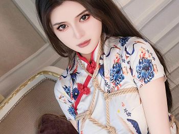 [XiuRen秀人网]No.10452_模特灿宝情趣捆绑主题性感花色旗袍露肉色内衣秀魔鬼身材诱惑写真96P