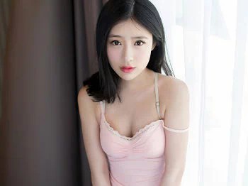 嫩模施忆佳KITTY酱个人资料及越南芽庄旅拍系列套图