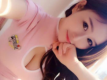 中国好胸嫩模于姬Una迷人豪乳海里微博性感写真255P