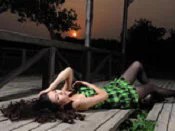 黑色丝袜小美女户外性感写真16P
